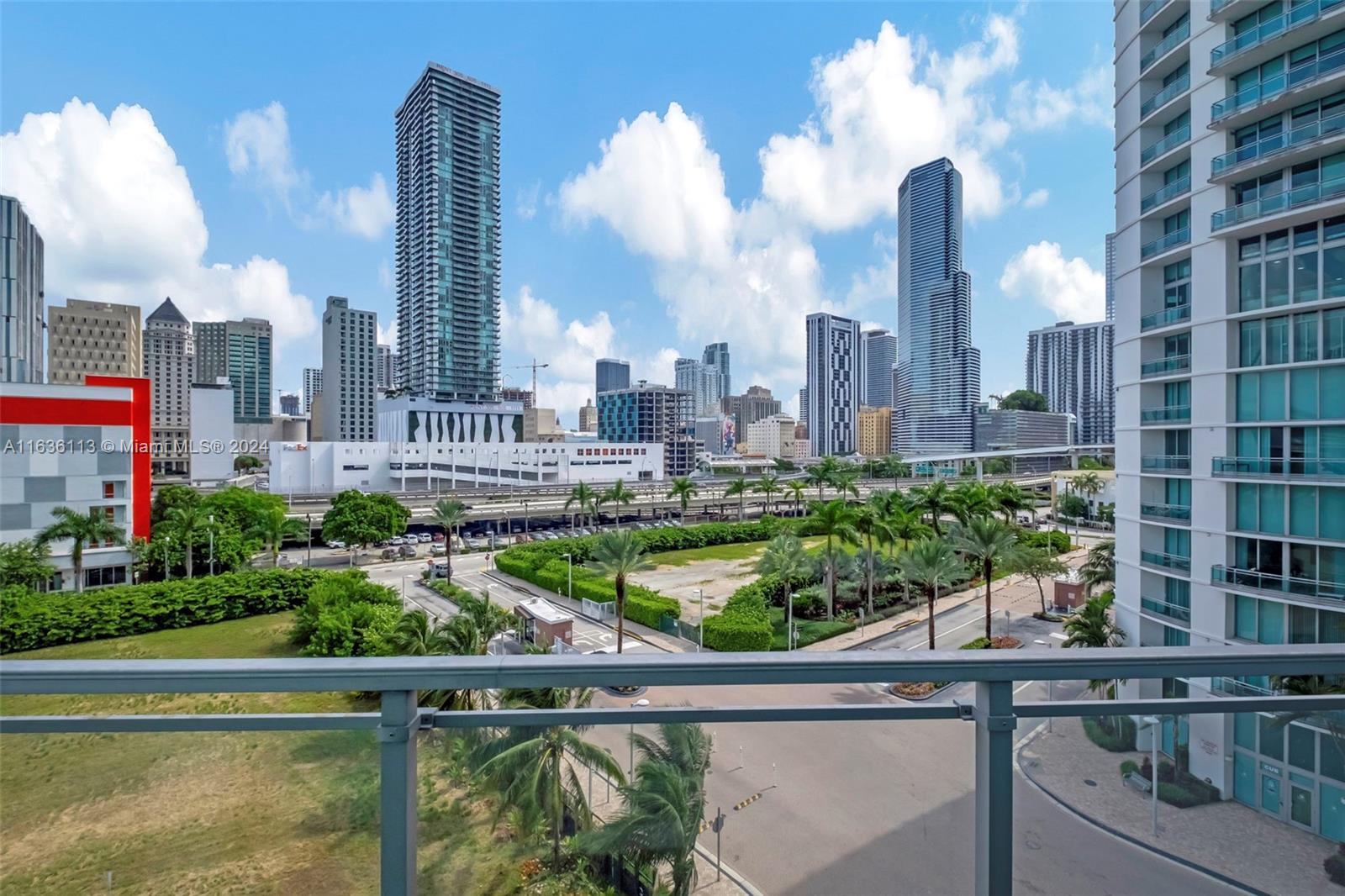 IVY CONDO - Residential
