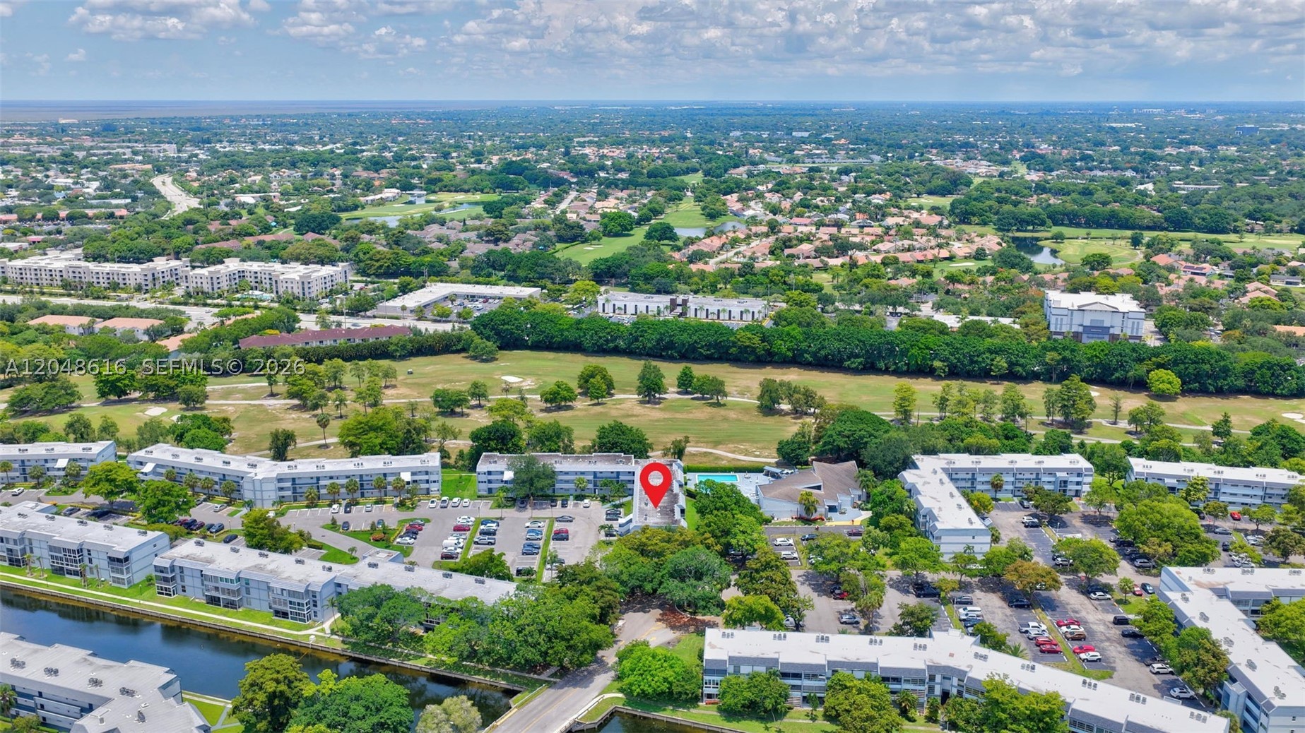 SANDS POINT CONDOMINIUM I - Residential
