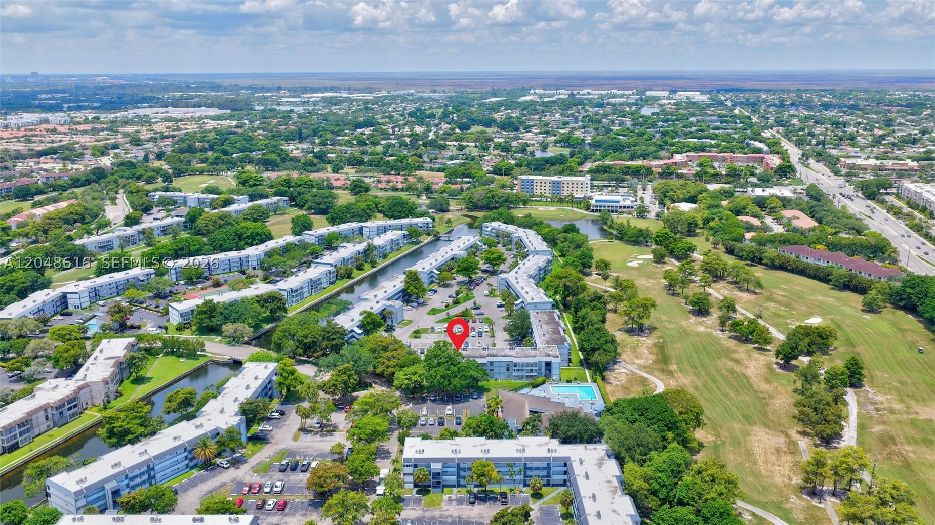 SANDS POINT CONDOMINIUM I - Residential