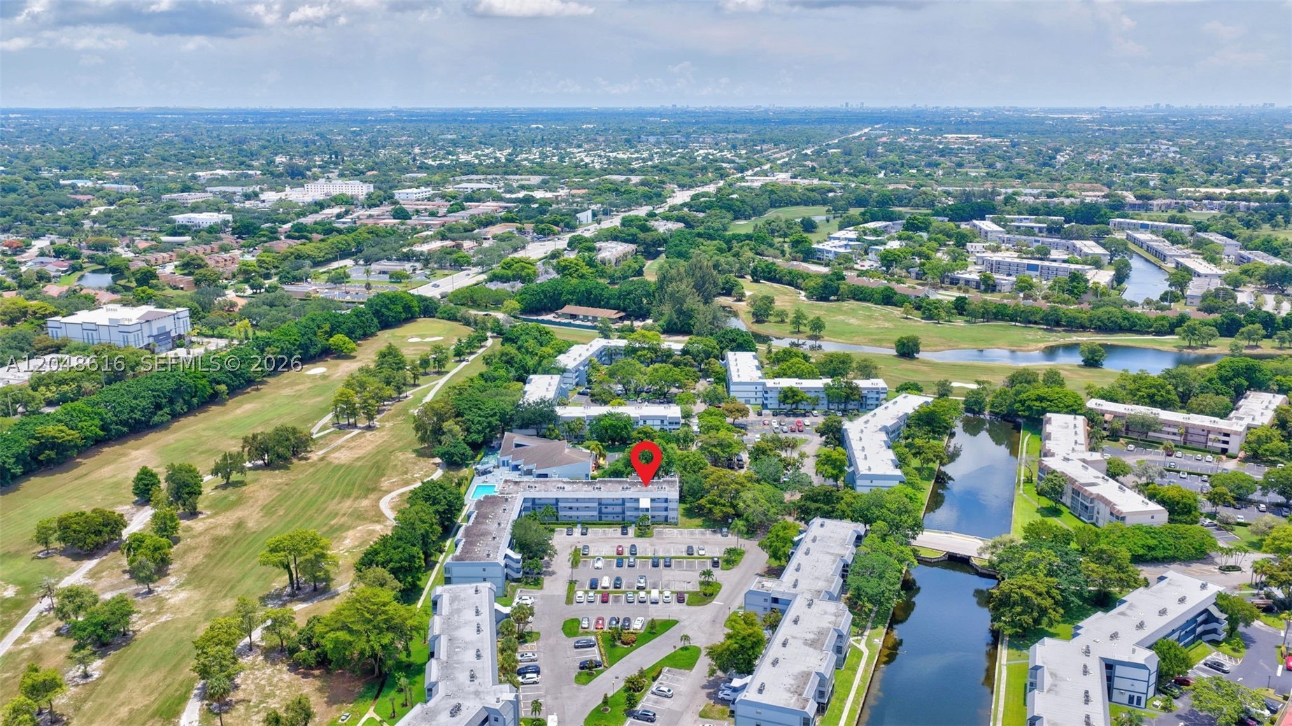 SANDS POINT CONDOMINIUM I - Residential