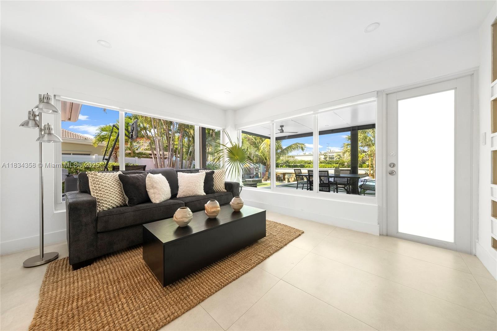 LAKELAND RESUB - Residential