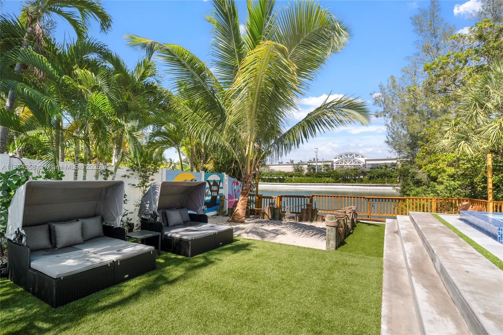 LAKELAND RESUB - Residential