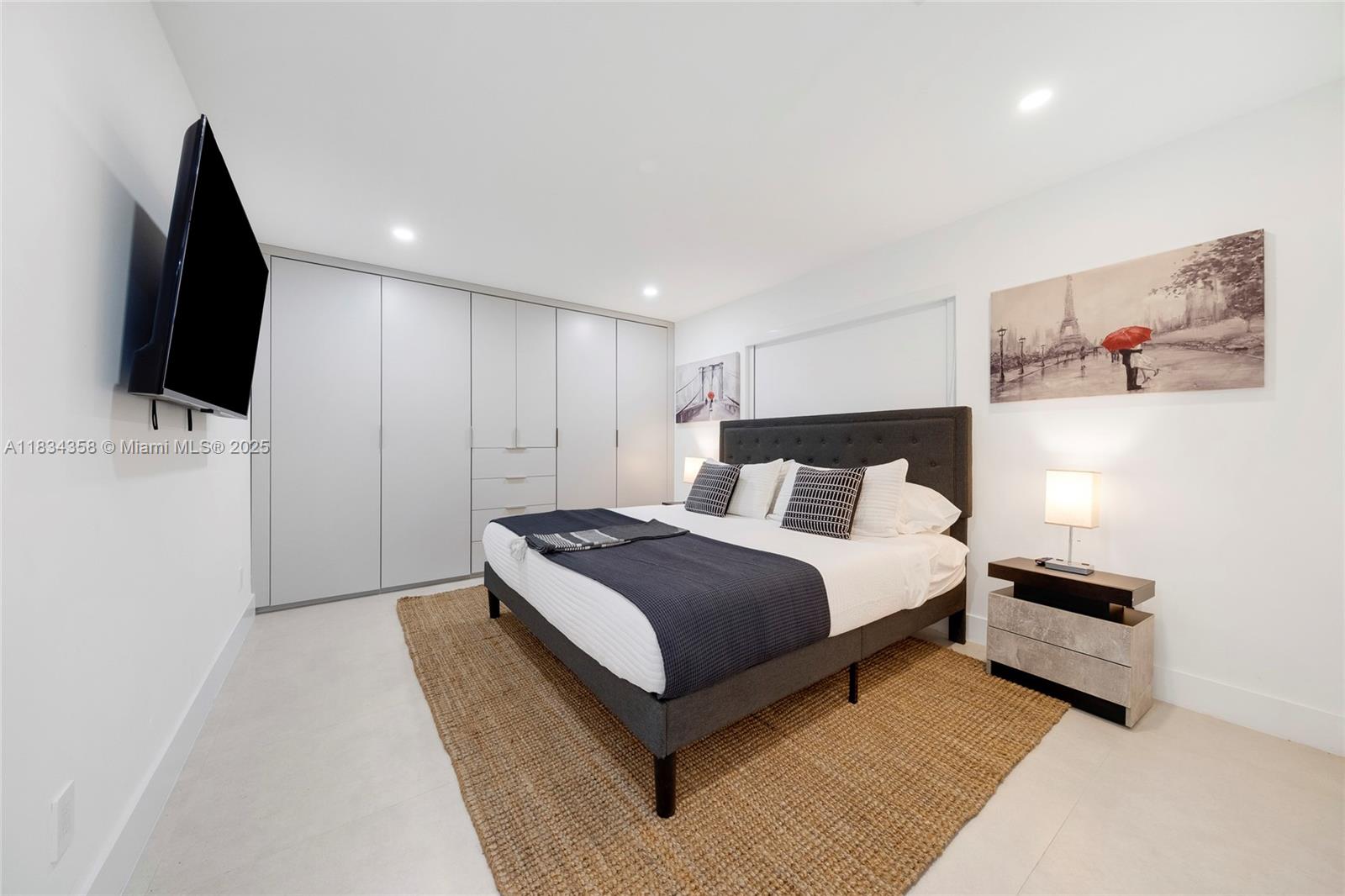LAKELAND RESUB - Residential