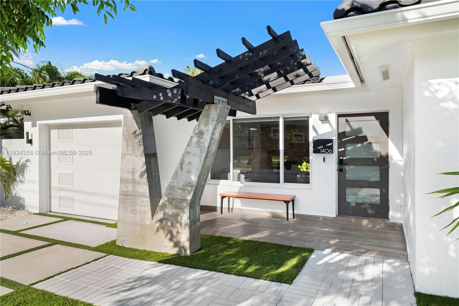 LAKELAND RESUB - Residential