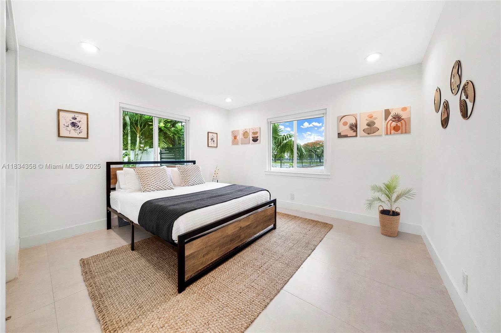 LAKELAND RESUB - Residential