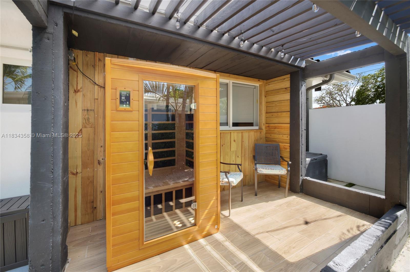 LAKELAND RESUB - Residential
