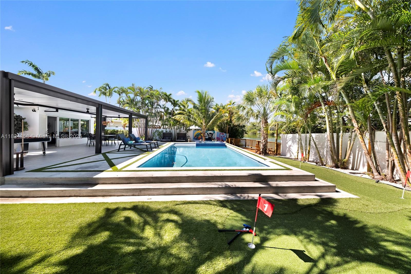 LAKELAND RESUB - Residential
