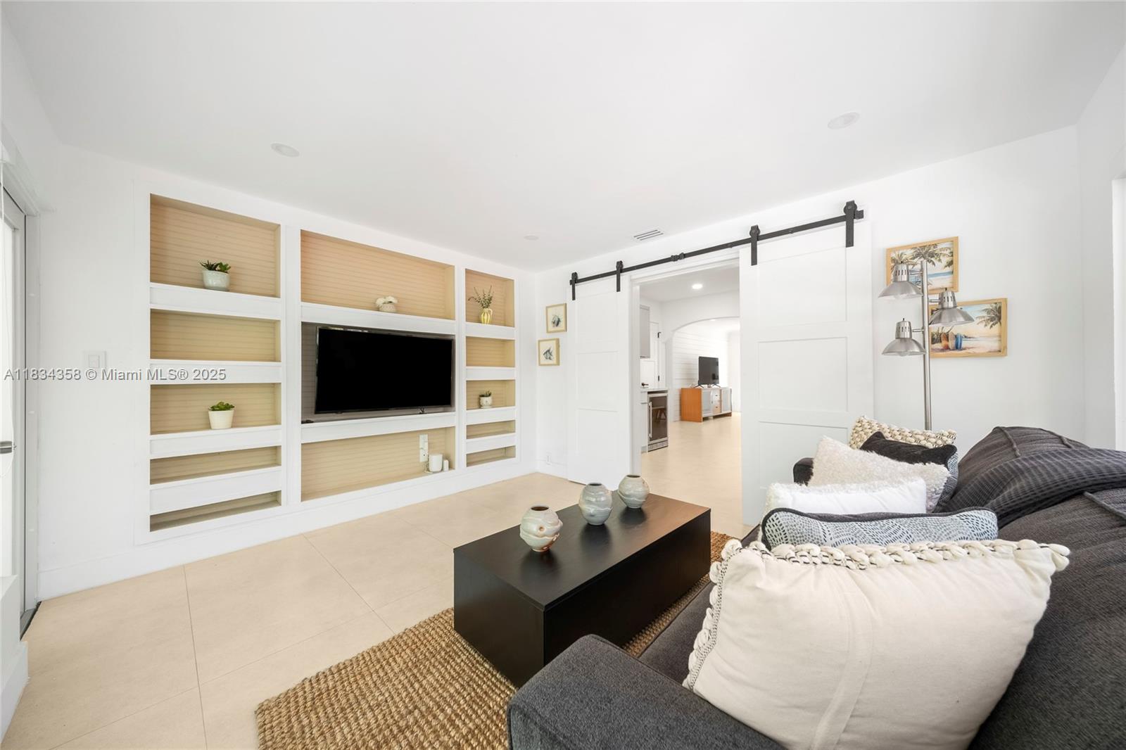 LAKELAND RESUB - Residential