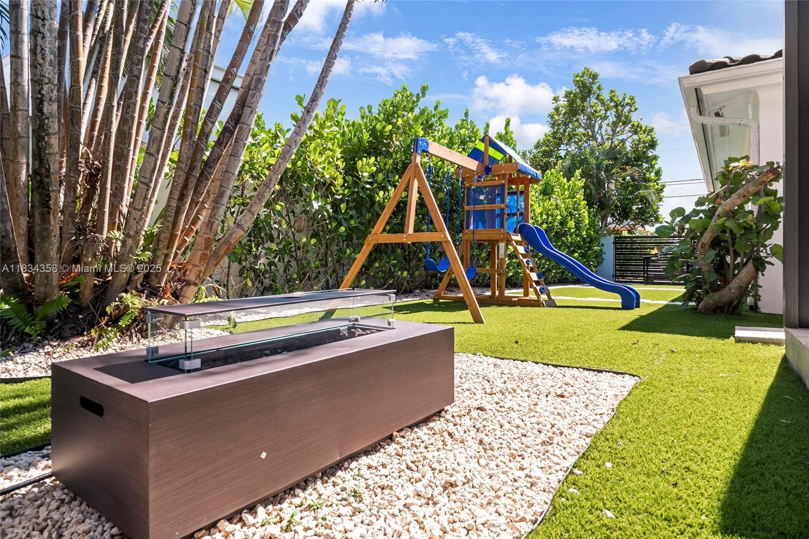 LAKELAND RESUB - Residential