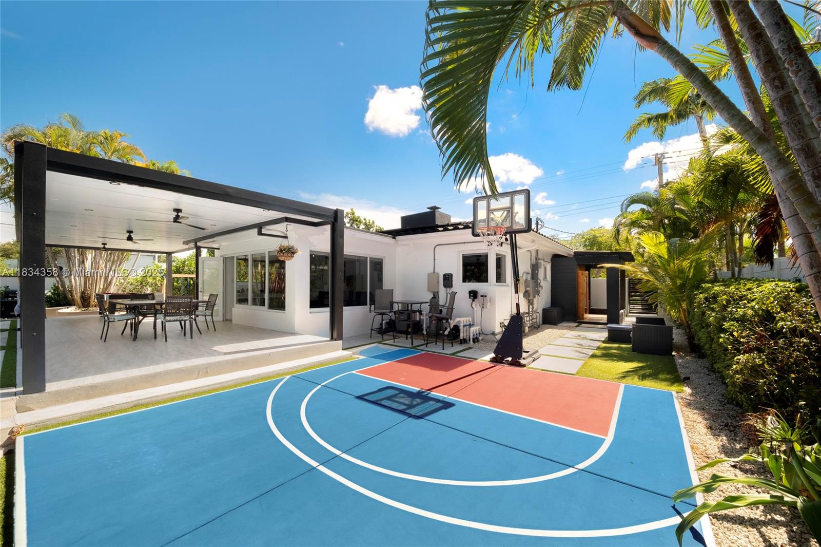 LAKELAND RESUB - Residential