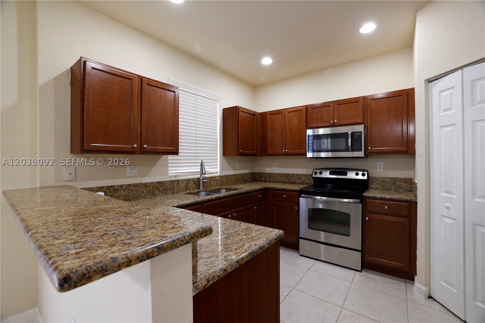 SUNSET RESIDENTIAL - Residential