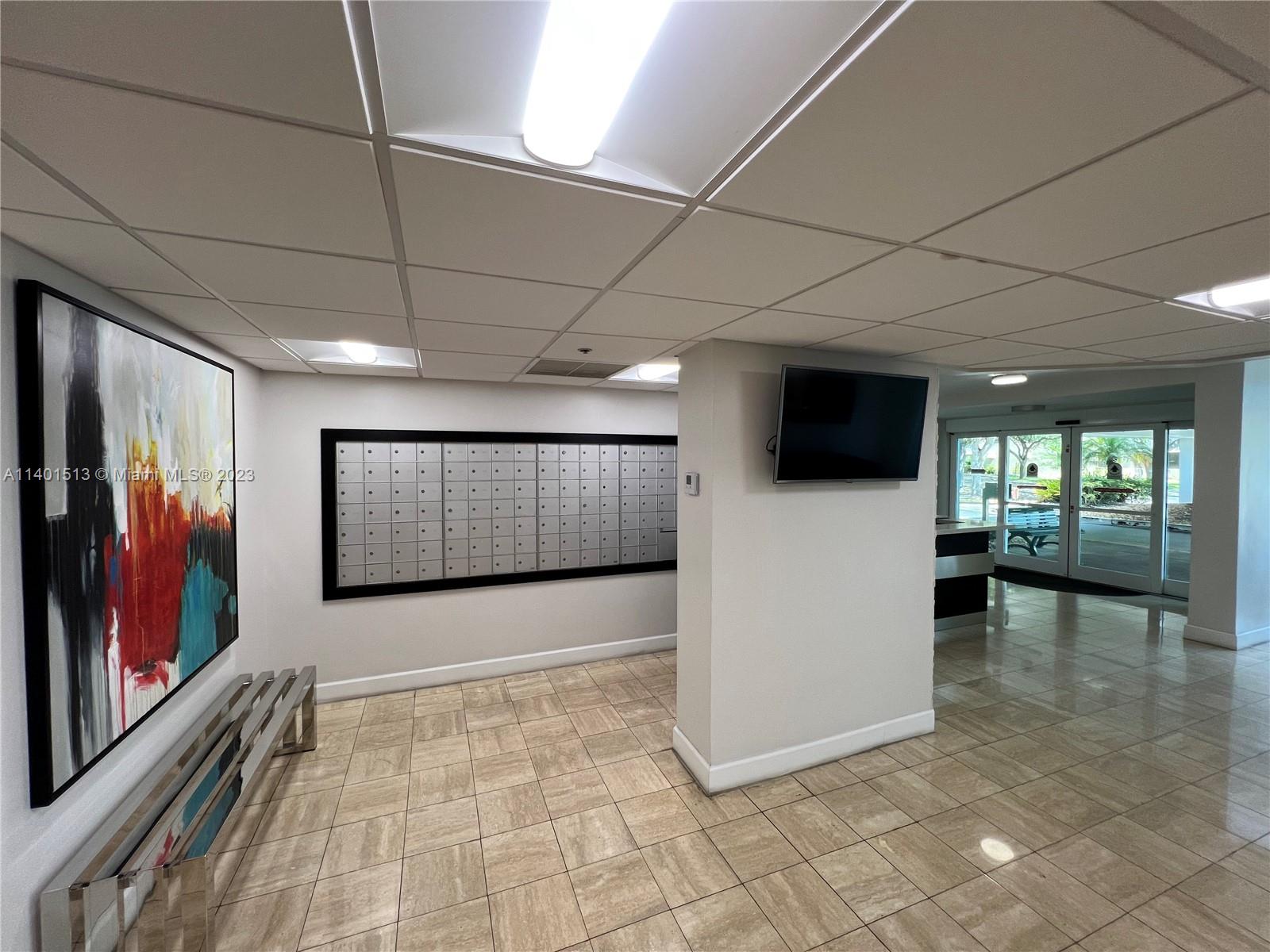 HILLCREST EAST NO 20 COND - Residential Lease