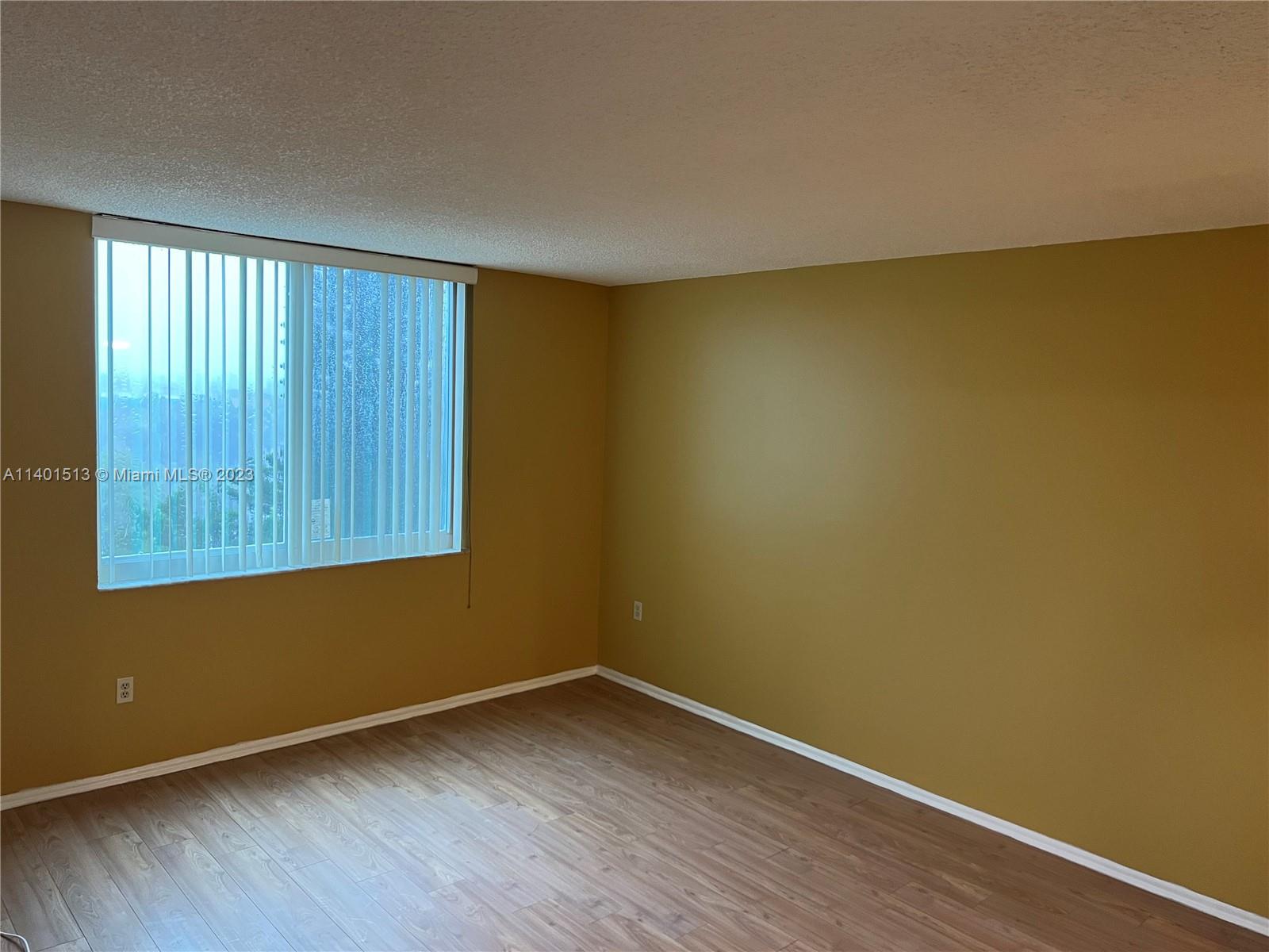 HILLCREST EAST NO 20 COND - Residential Lease
