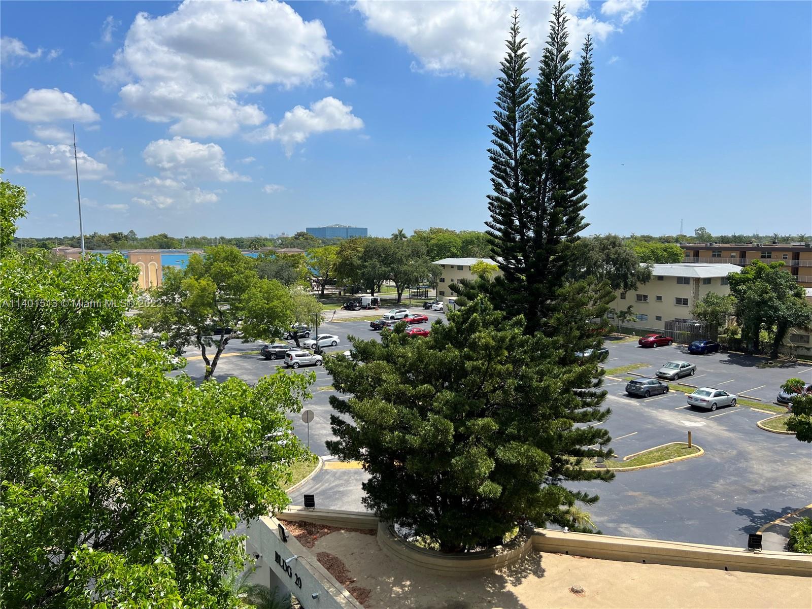 HILLCREST EAST NO 20 COND - Residential Lease