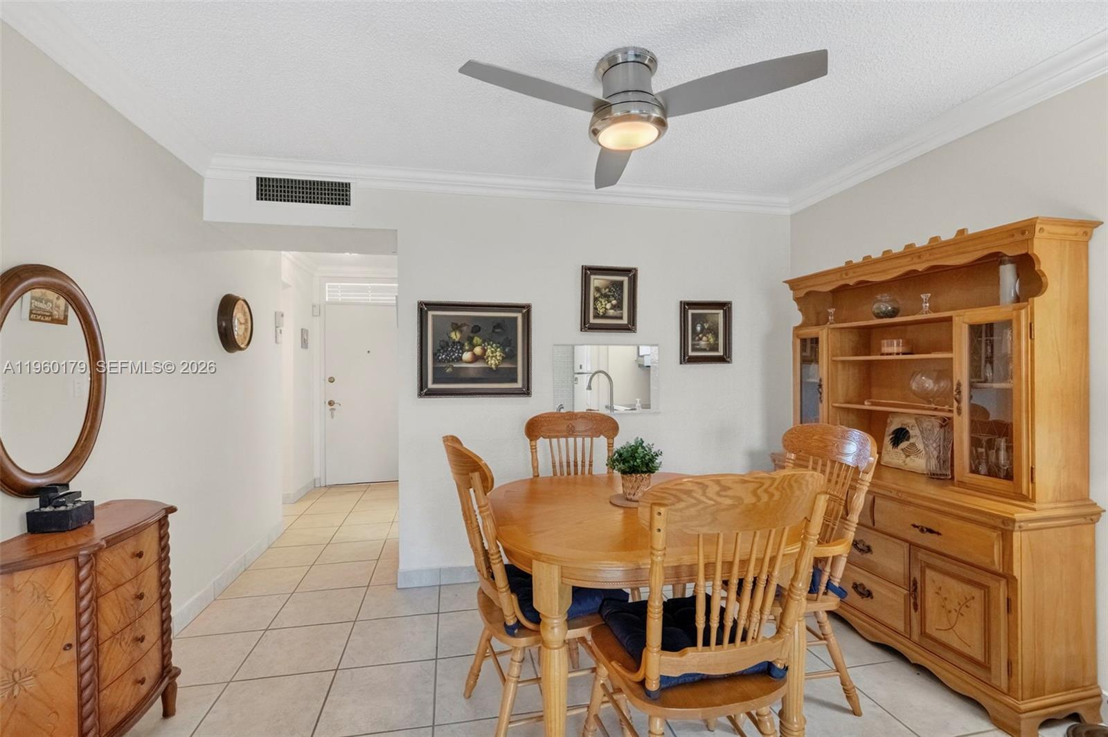 LAUDERDALE OAKS CONDO III - Residential