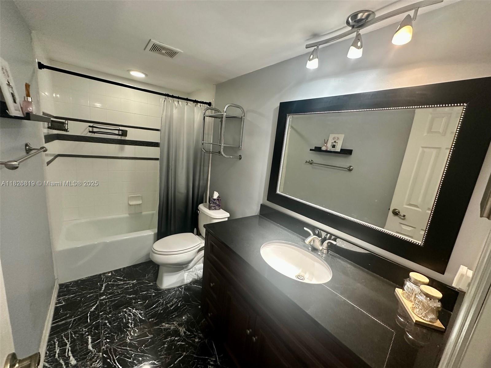 CARLTON TOWER CONDO - Residential Lease