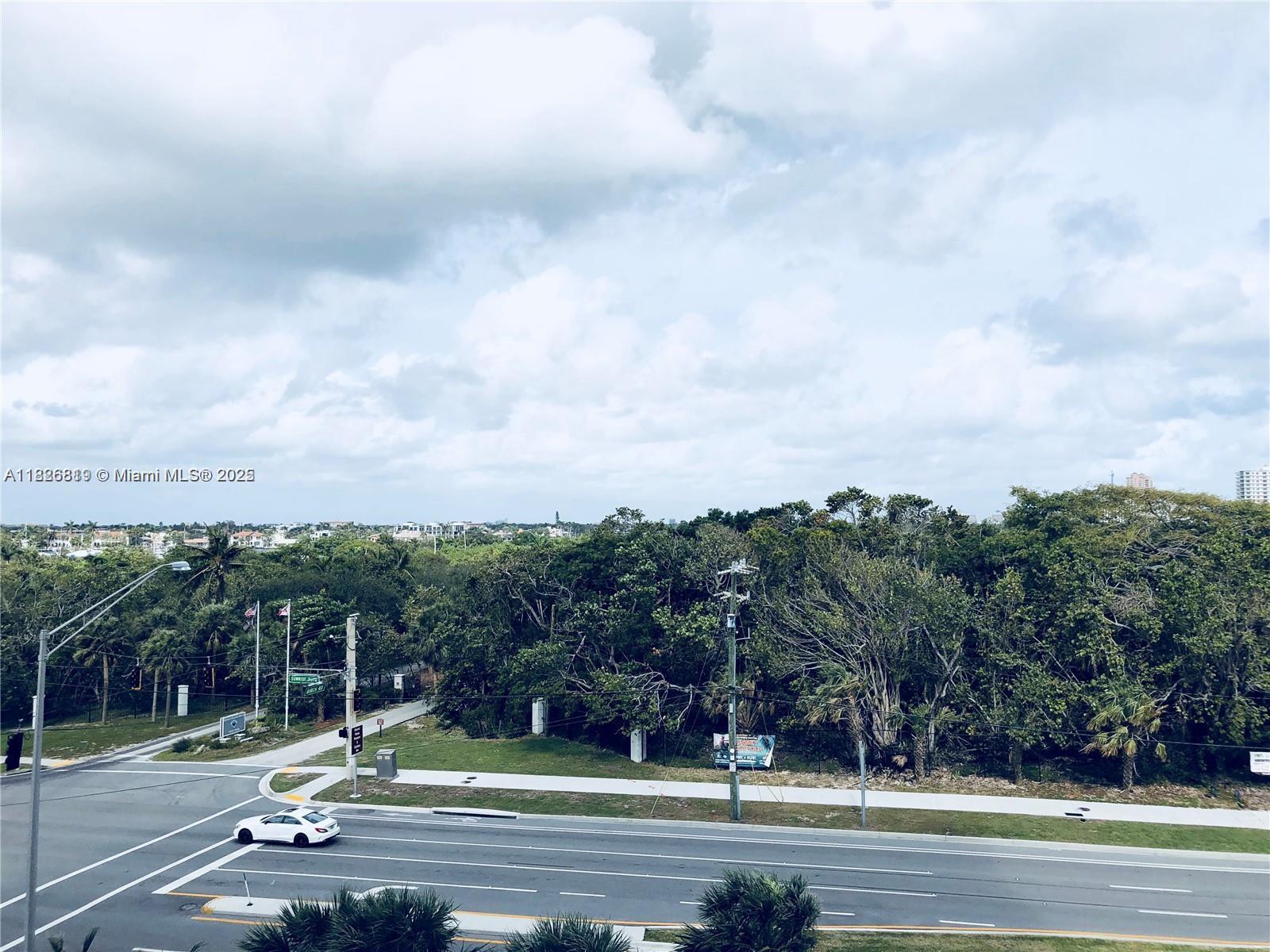 CARLTON TOWER CONDO - Residential Lease