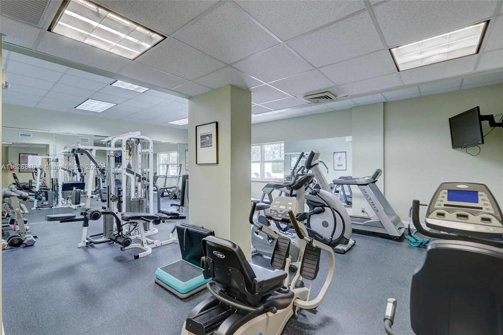 CARLTON TOWER CONDO - Residential Lease