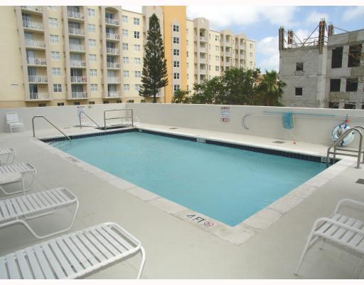 THE YORKER CONDO - Residential Lease