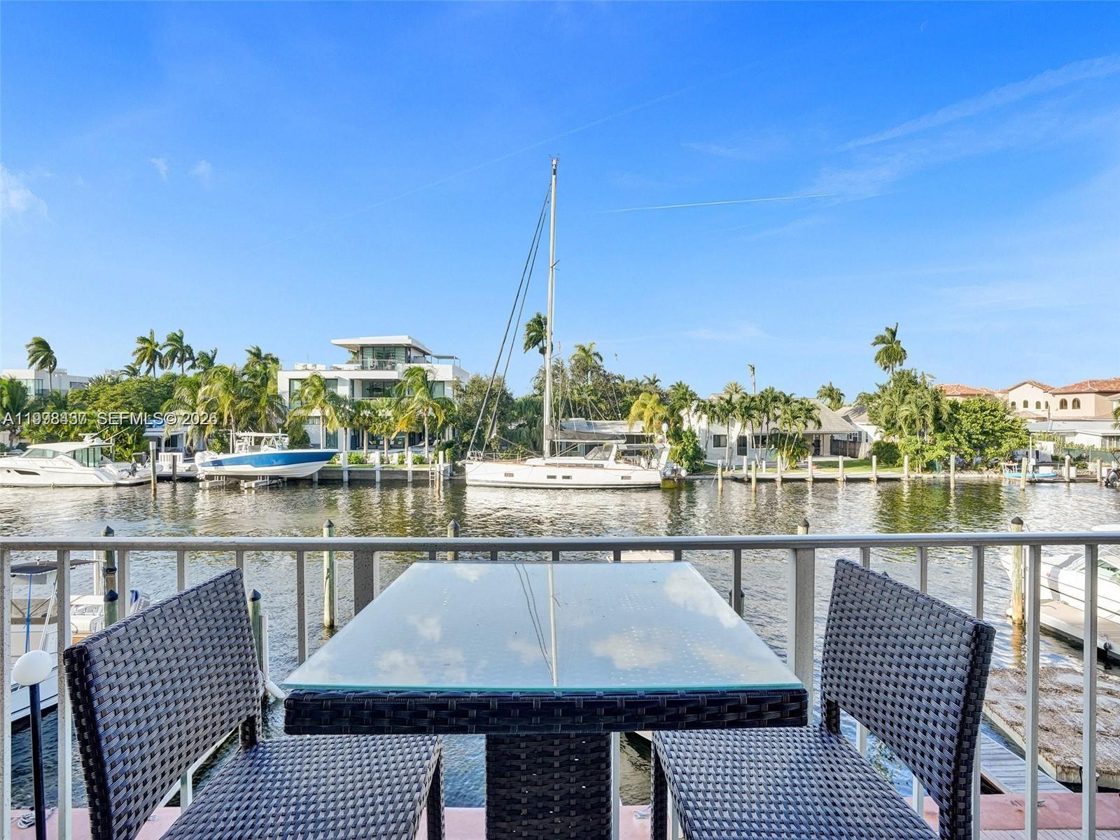 CROMWELL EAST CONDO - Residential