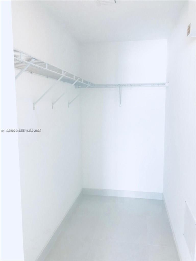 WEITZER AVENTURA PLACE CO - Residential