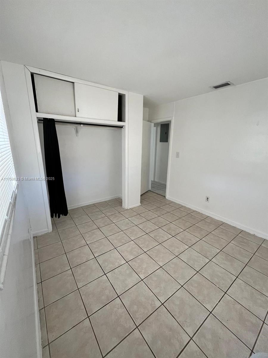 BEVERLY PARK - Residential
