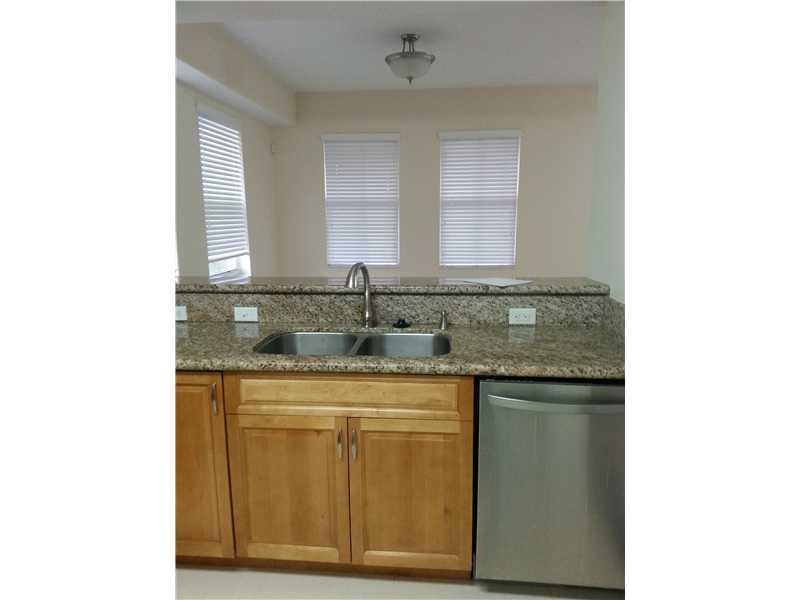 PROMENADE SHORES AT DORAL - Residential Lease