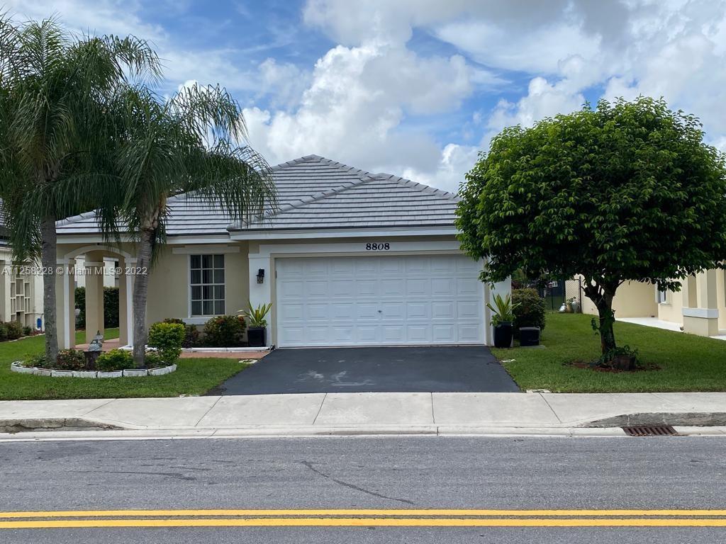 FOREST RIDGE CLUSTER HOME - Residential