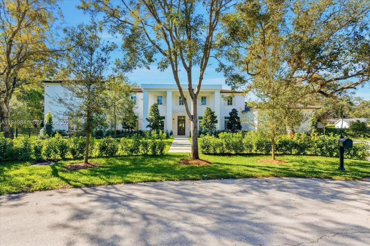 POINSETTIA ESTATES - Residential