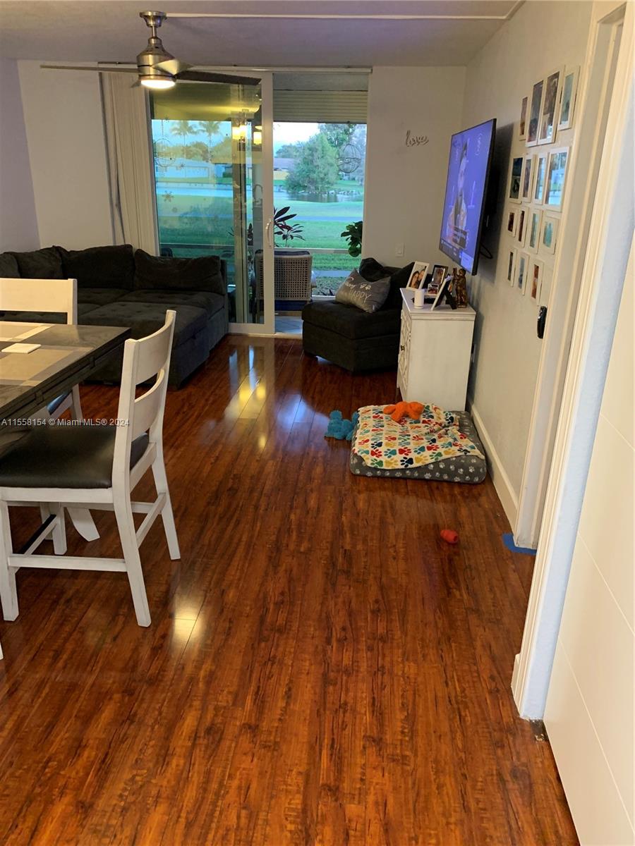 LIME BAY CONDOMINIUM 3 - Residential Lease