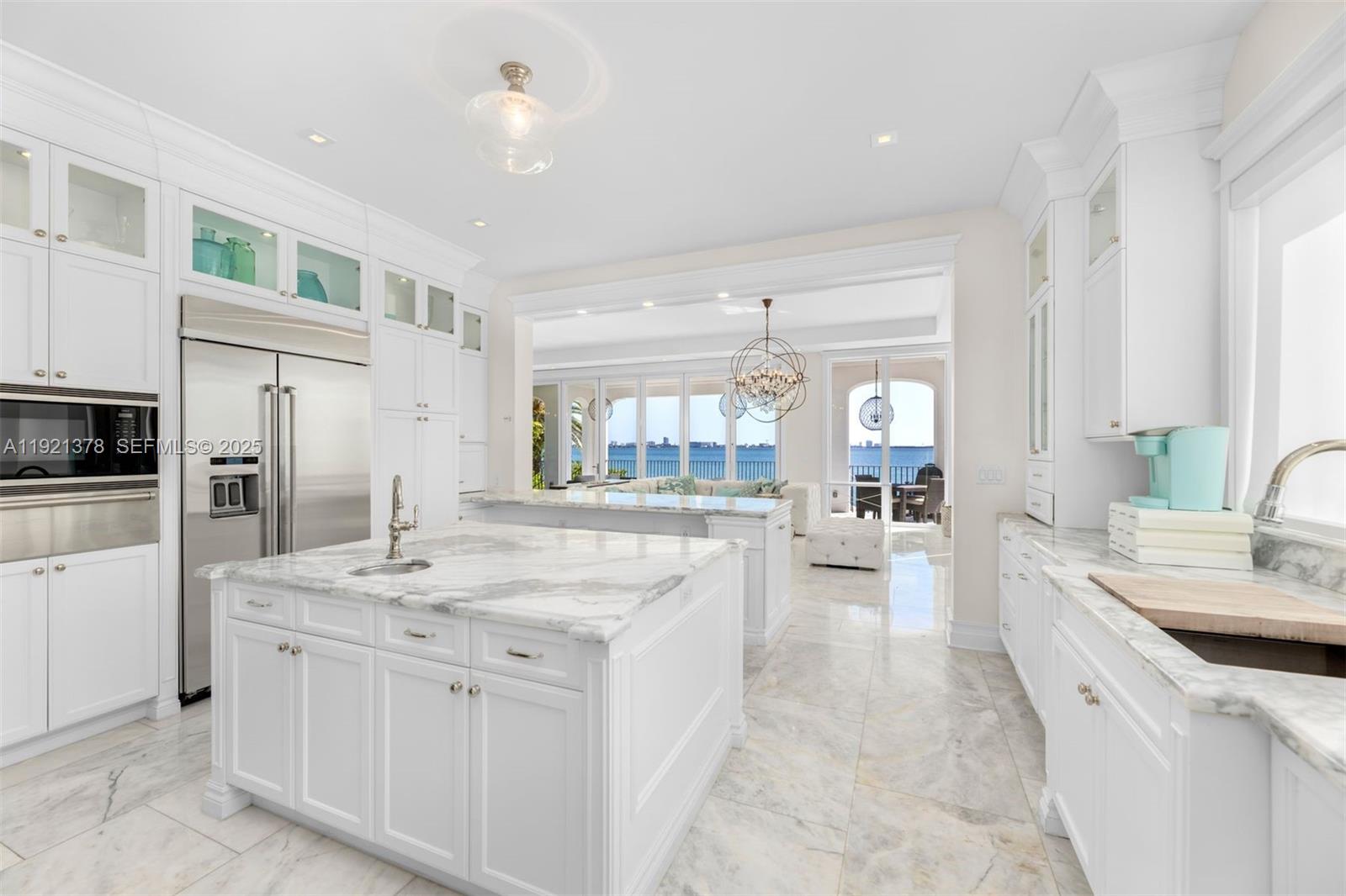 TREASURE ISLAND - Residential