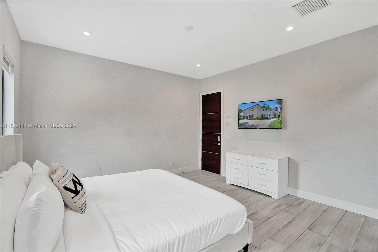 SILVER SHORES SEC OF LAUD - Residential