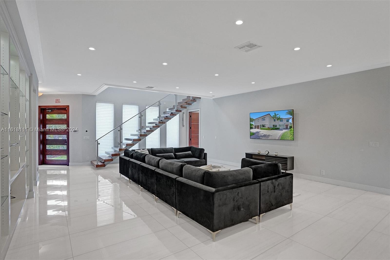 SILVER SHORES SEC OF LAUD - Residential