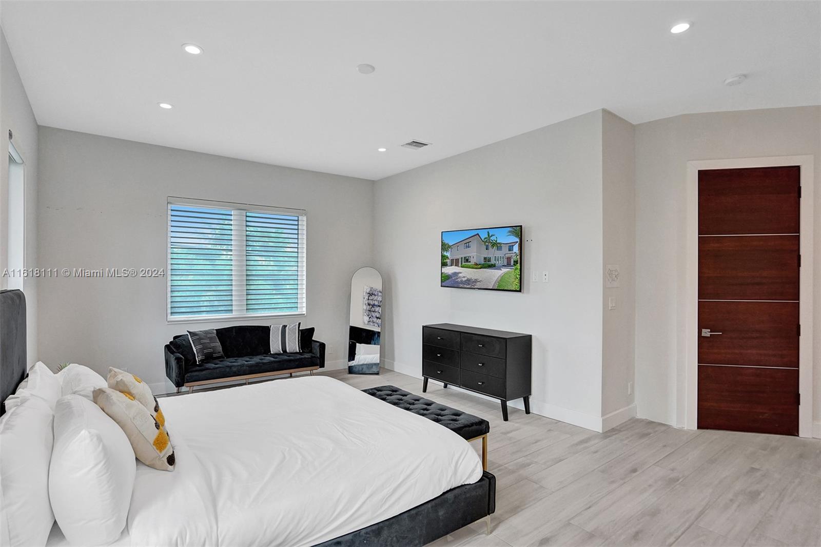 SILVER SHORES SEC OF LAUD - Residential