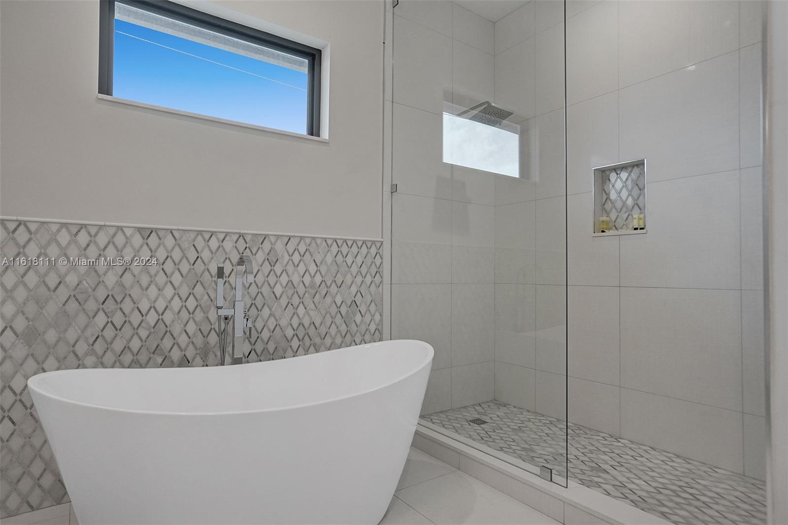 SILVER SHORES SEC OF LAUD - Residential
