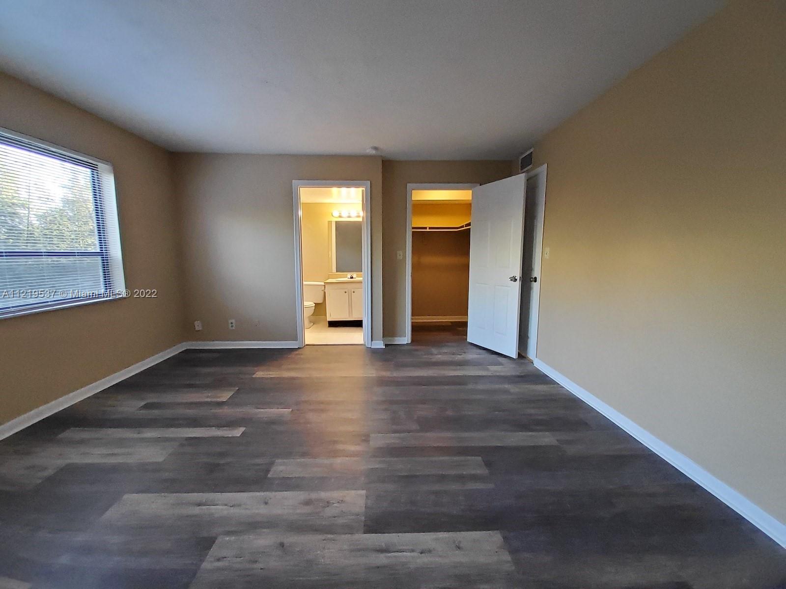 PRESIDENTIAL GOLFVIEW CON - Residential Lease