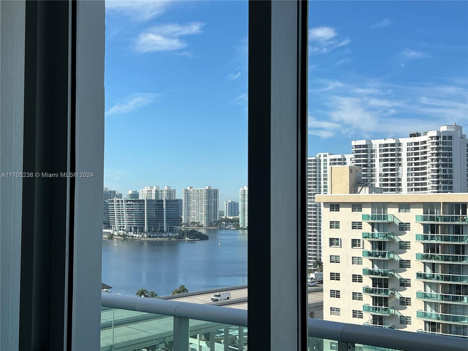 OCEANVIEW BUILDING B COND - Residential Lease