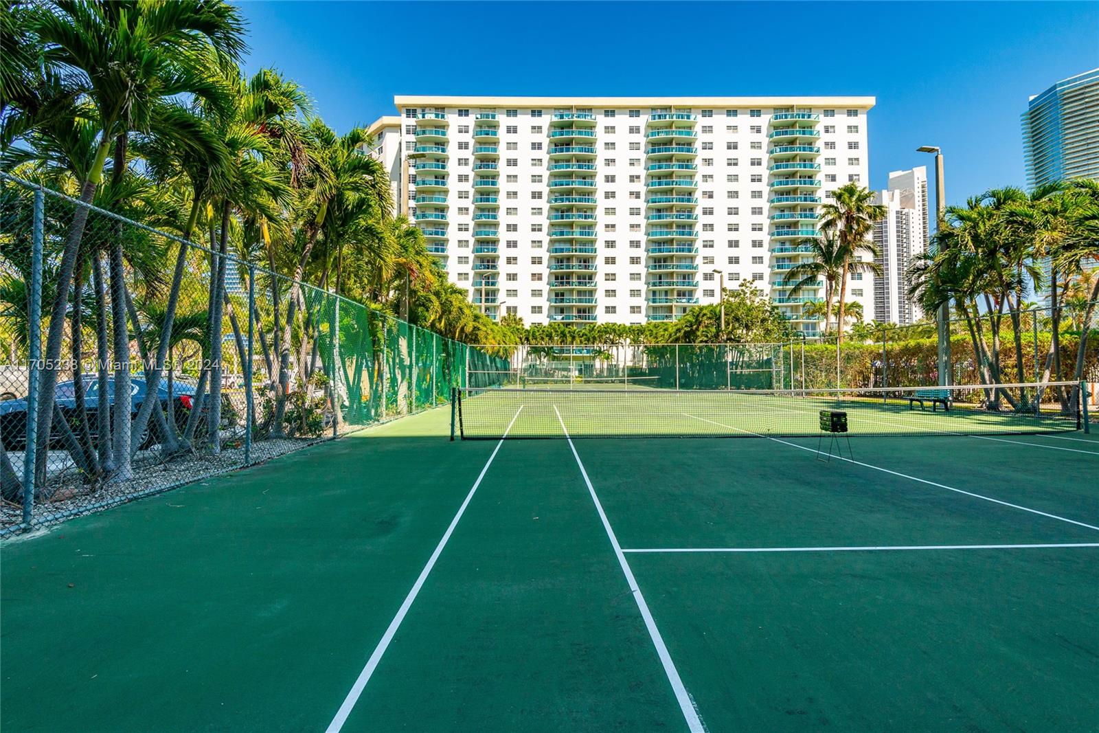 OCEANVIEW BUILDING B COND - Residential Lease