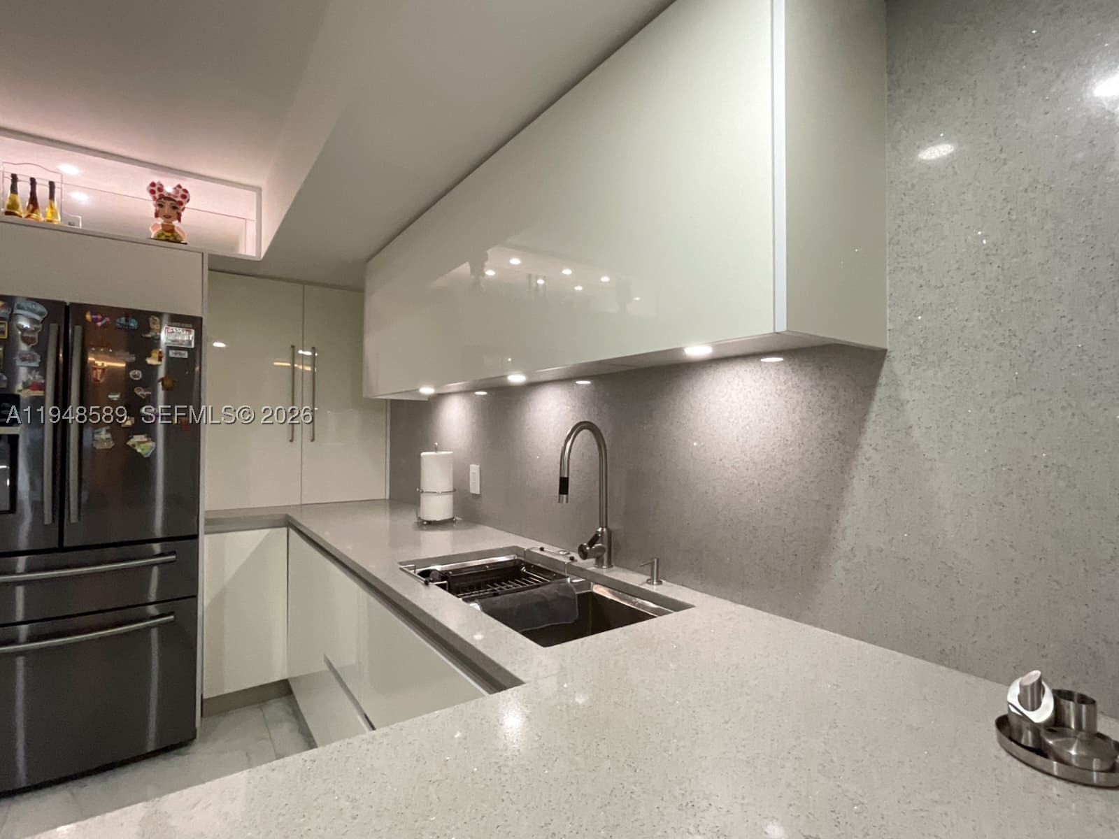 BUCKLEY TOWERS CONDO - EA - Residential