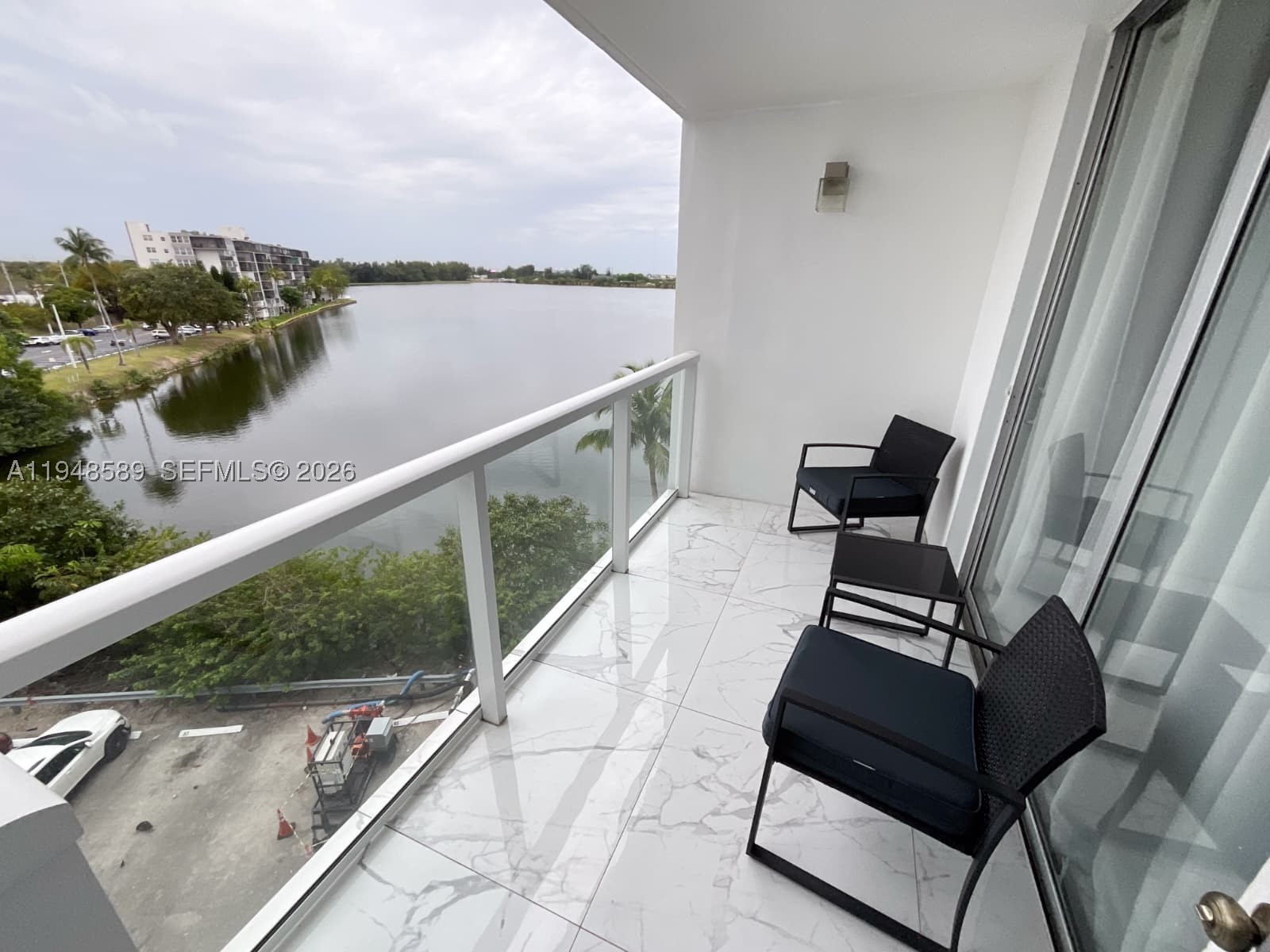 BUCKLEY TOWERS CONDO - EA - Residential