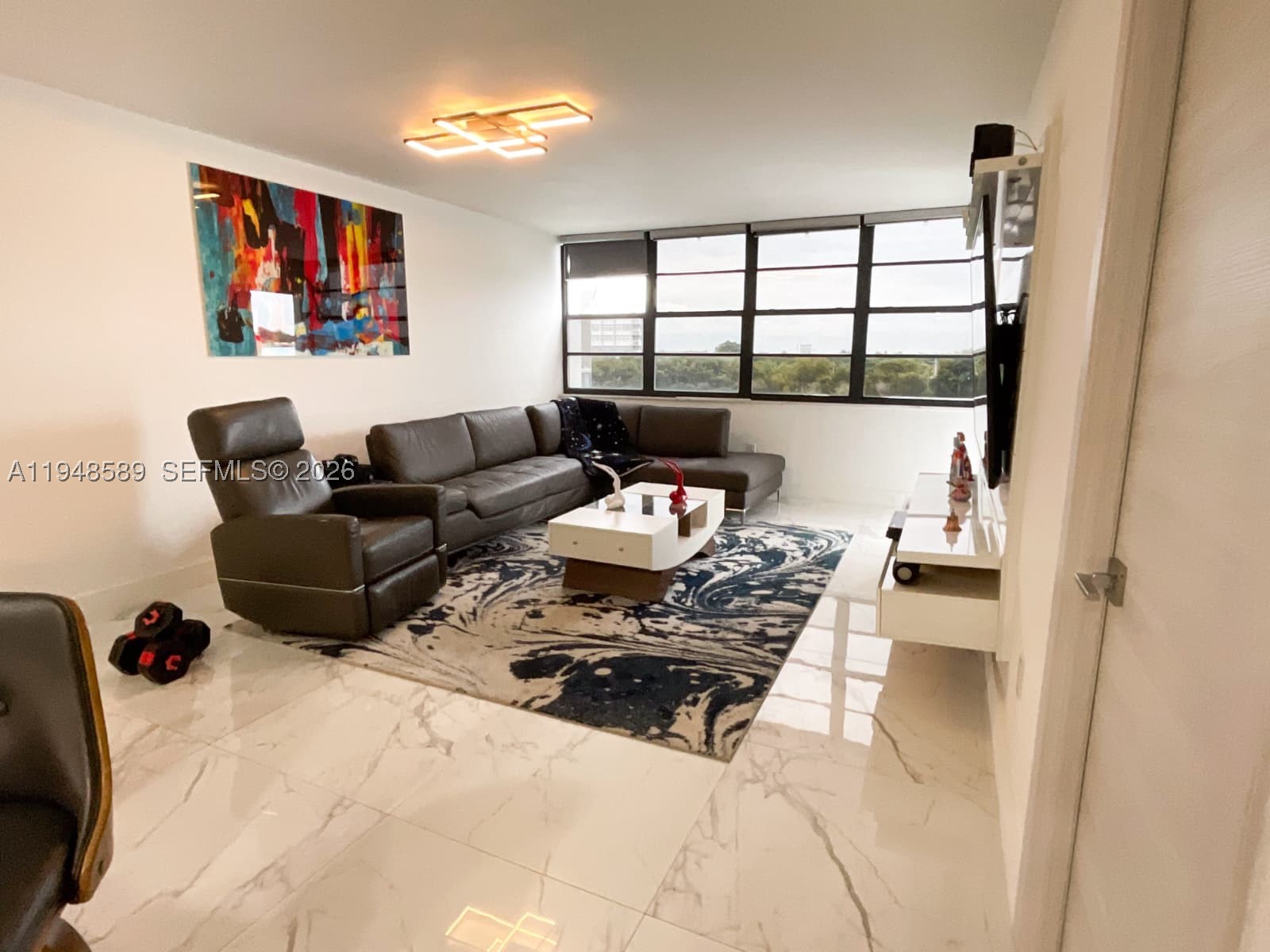 BUCKLEY TOWERS CONDO - EA - Residential
