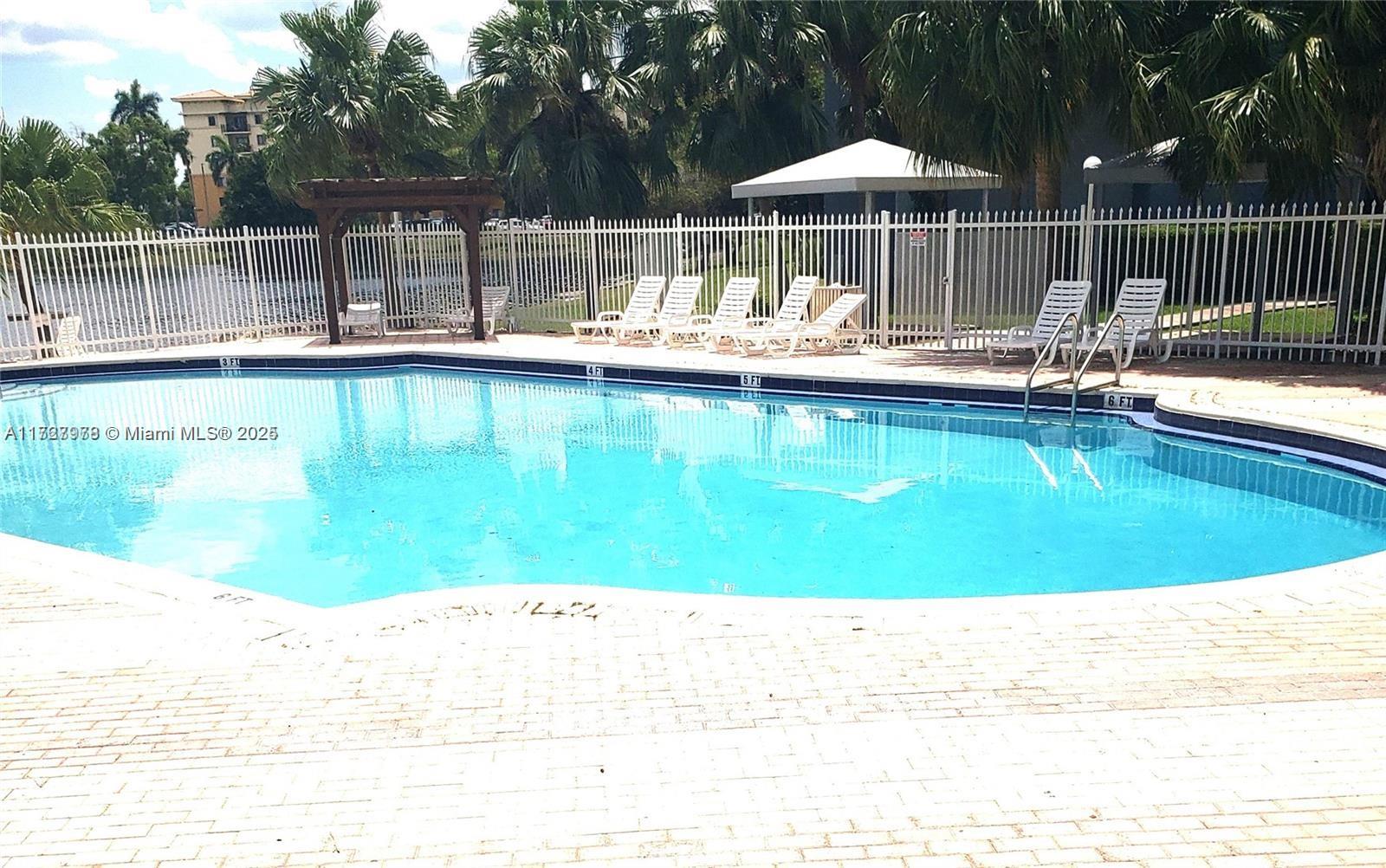 THE BEACH CLUB FONTAINEBL - Residential Lease