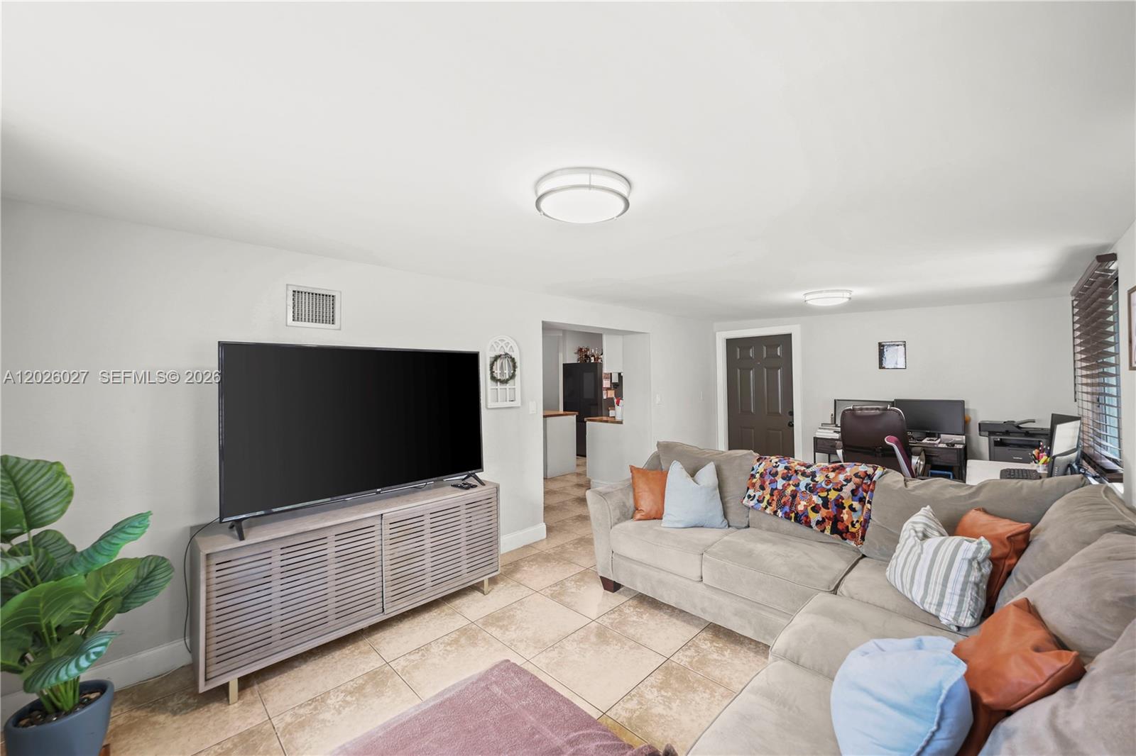 BROADVIEW COUNTRY CLUB - Residential