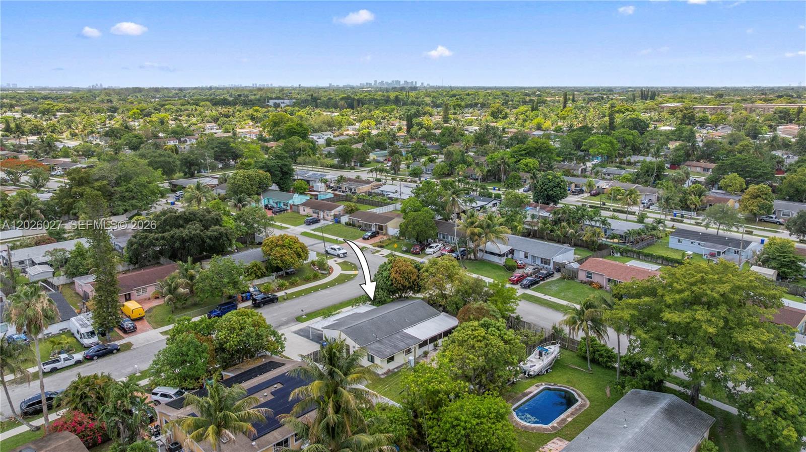 BROADVIEW COUNTRY CLUB - Residential
