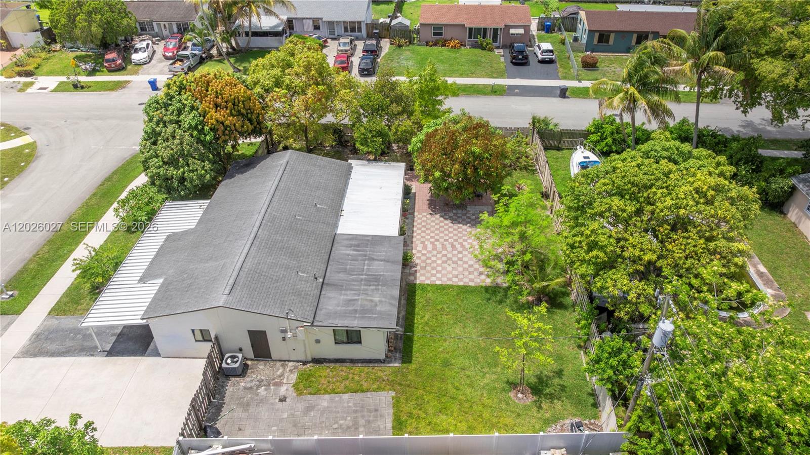 BROADVIEW COUNTRY CLUB - Residential