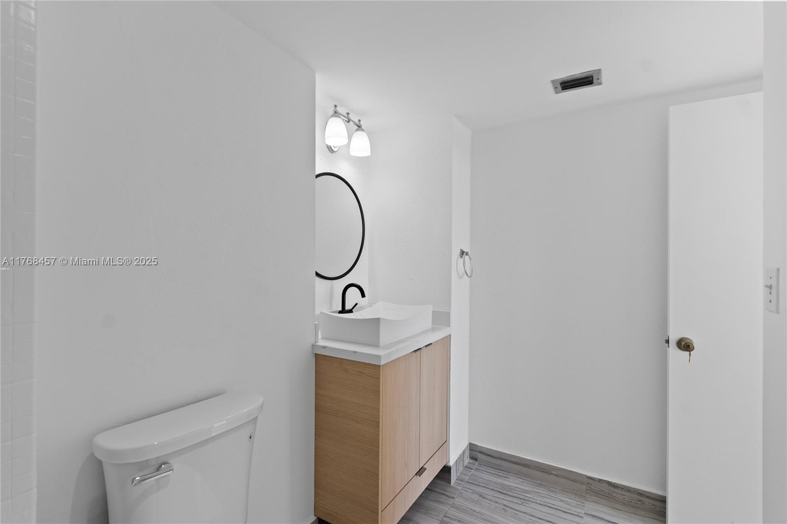 WATERVIEW CONDO - Residential