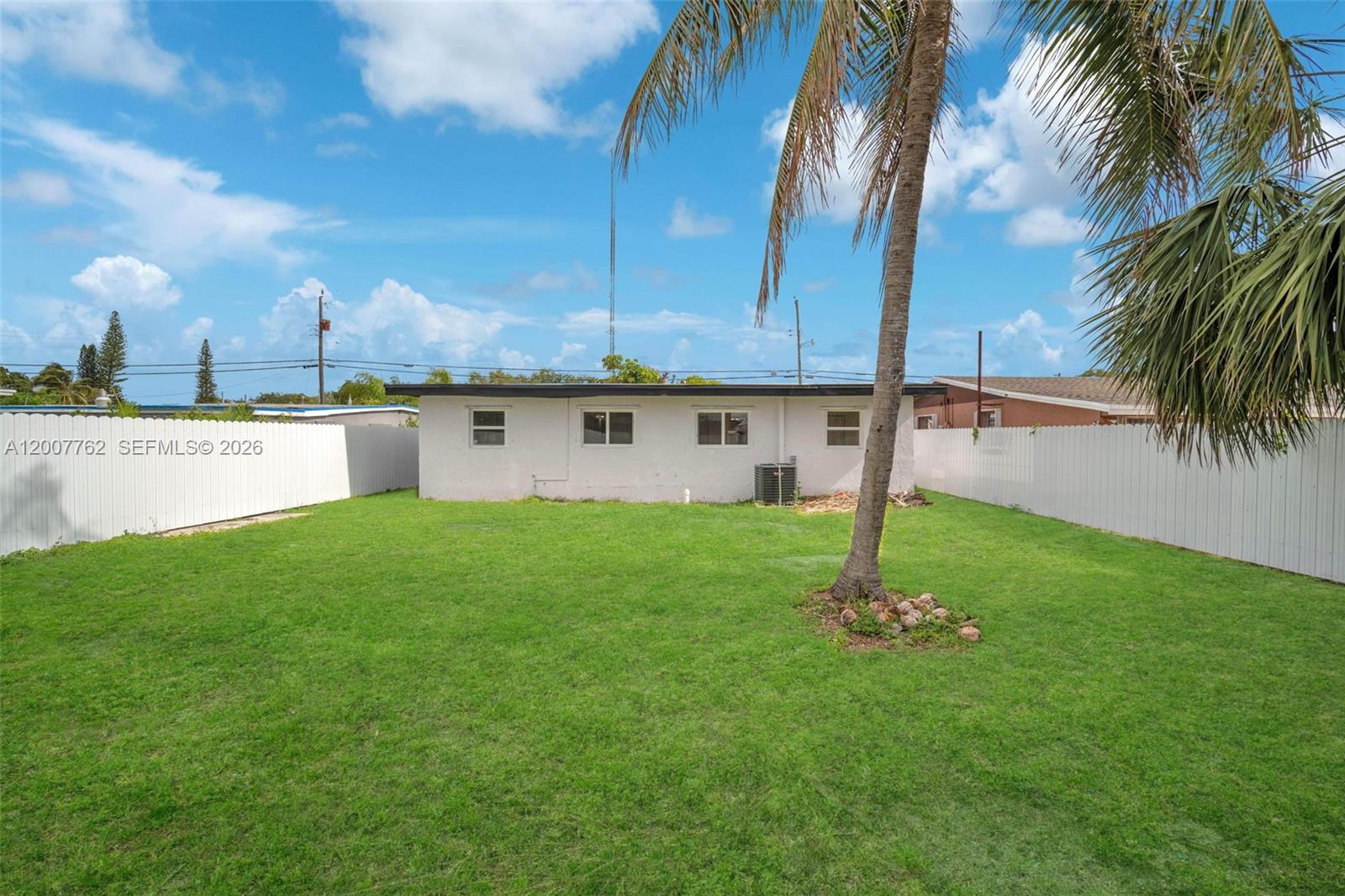 NORTH WEST LAUDERDALE - Residential