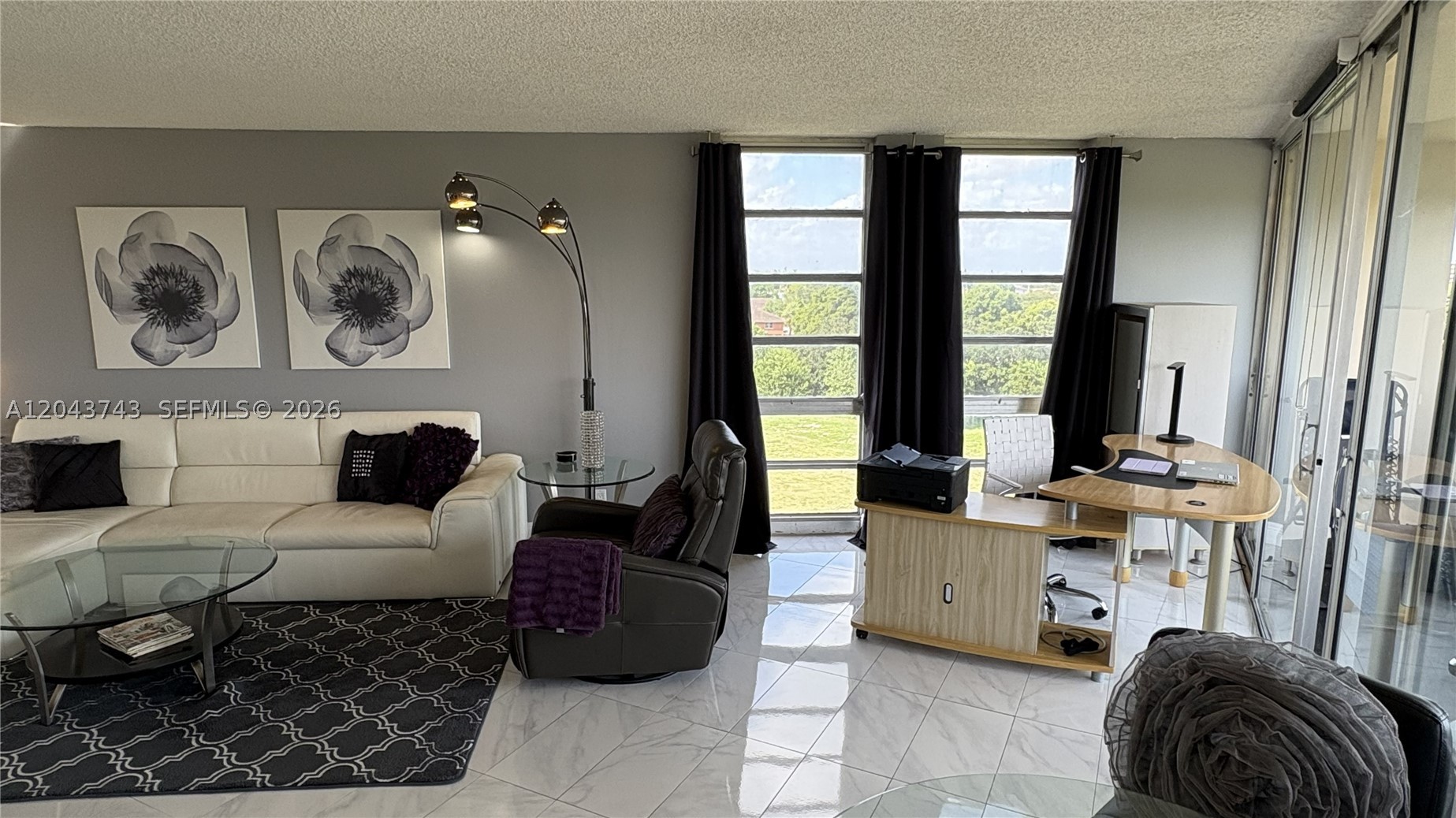 ENVIRON I CONDO 9 - Residential
