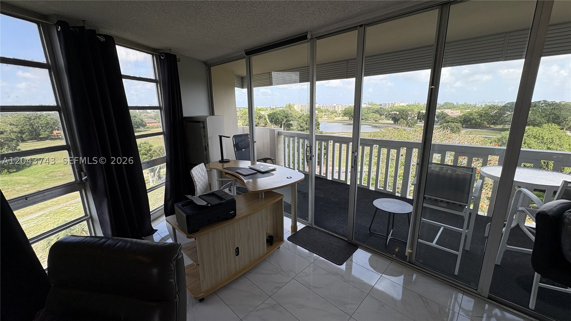 ENVIRON I CONDO 9 - Residential