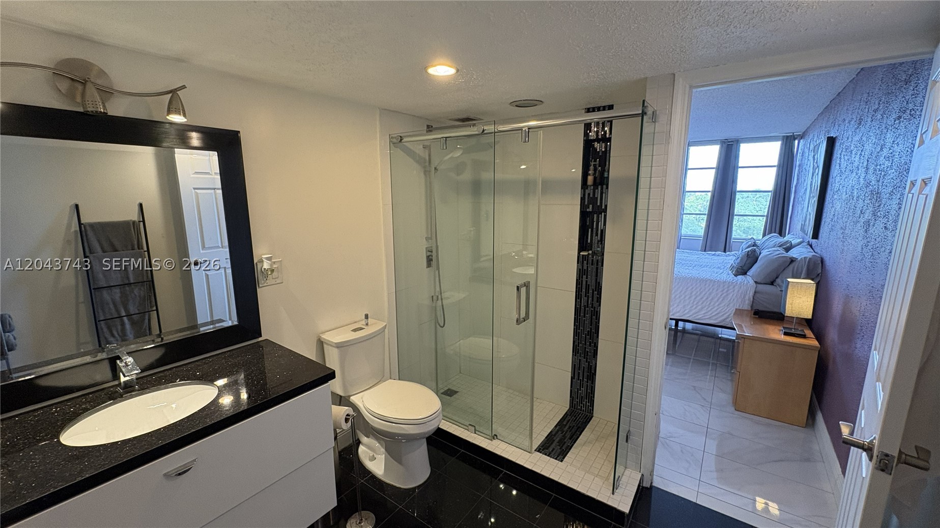 ENVIRON I CONDO 9 - Residential